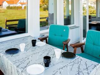 8 person holiday home in GLOMMEN-By Traum - Falkenberg - 8