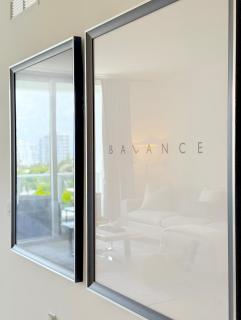 Tiffany Topaz - Rooftop Pool, Gym, Walk to Beach - 7