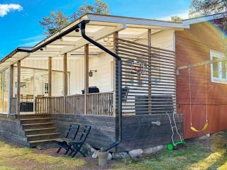 6 person holiday home in FIGEHOLM-By Traum - 8