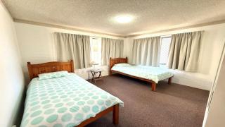 Aurora D - S, 2 - 13 Pacific Pde - 1