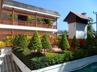 Baiyoke Chalet Hotel - Mae Hong Son - 0