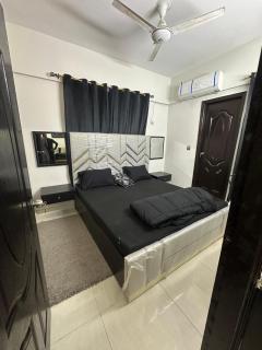 2 Bhk 5mins walk to sea view Karachi - Karatschi - 0