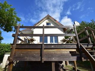 Sea View Stay in Fermanville - 4