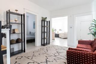 Spacious 4BR Family Home in Detroit WiFi Parking - Detroit - 8