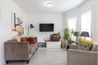 Spacious 4BR Family Home in Detroit WiFi Parking - Detroit - 5