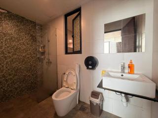 Free Parking, 2-8n10 Pax, 3Room 2Bath, Vivacity Jazz 3 - Kuching - 7