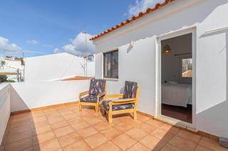 Blue House Burgau - 8
