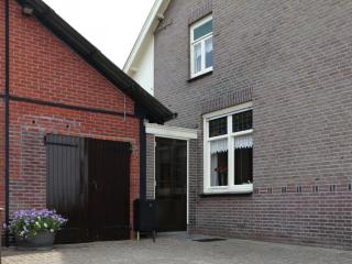 Farmhouse in Ulicoten near Forest Trails - 3