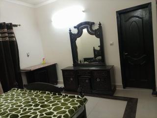 Two rooms 10 Marla portion near Talwarc - Lahore - 3