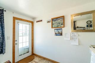 Green Acre Motel by OYO Near Rush County Airport - La Crosse - 2
