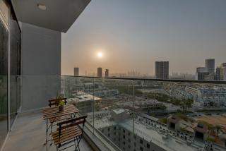 Waves - Vibrant and Cozy 1BR Apt in JVC - 4