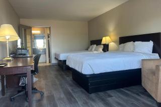 Days Inn by Wyndham Natchitoches - 1