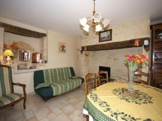Tranquil Family Escape in Uzech - Peyrilles - 8