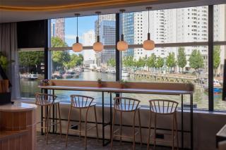 DoubleTree by Hilton Rotterdam Centre - 3