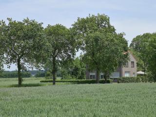 Farmhouse in Zuidzande near Cadzand Beach - 1