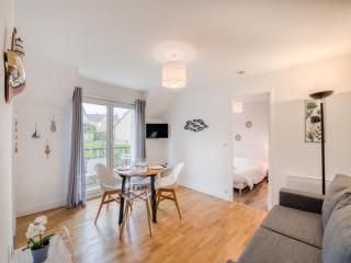 Apartment in Port-en-Bessin near Seashore - 4