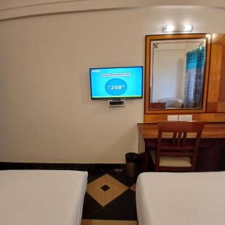 Hotel Atmosphere Inn - Bangalore - 2