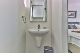 1Bedr Loft Apartment in De Waterkant - 3