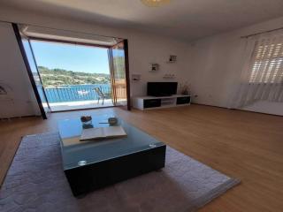 Apartment Dominik - Two Bedroom Apartment with Terrace and Sea View - 9