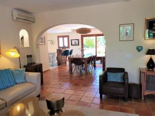 Moraira Villa closest to town center - 9