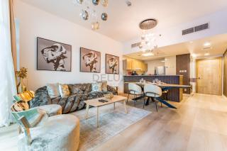 Marina-Facing Balcony Overlooking Yachts and Skyline 2BR, Stone throw from Tram, Easy Walk to Beach and Mall, Continental Tower, Dubai Marina by Deluxe Holiday Homes - 9