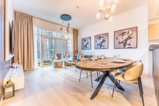 Marina-Facing Balcony Overlooking Yachts and Skyline 2BR, Stone throw from Tram, Easy Walk to Beach and Mall, Continental Tower, Dubai Marina by Deluxe Holiday Homes - 1