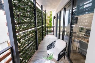 2BR Miami Condo - Near Marina & Attractions - 4