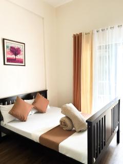 COMFY 2BR Condo with free parking NEAR Mines View - 7