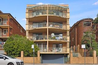 Burwood City Hub Apartment 6ppl near Train Station - 3