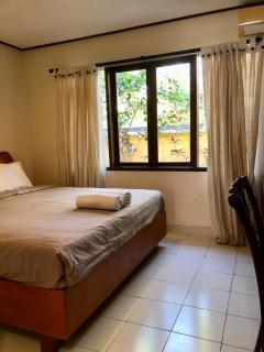 Disthi Pearl Center Guesthouse - 9