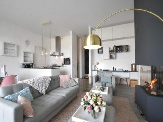 Pleasant villa in Harderwijk with fenced garden - 1