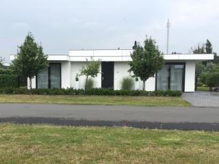Pleasant villa in Harderwijk with fenced garden - 5