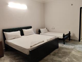 Umino Beach House - Covelong - 2