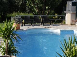 Villa with with 5 apartments in Peracko Blato - 0