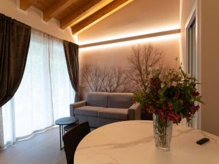 Idyllic cottage next to the beautiful Lake Idro - Crone - 1