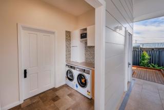 The Riverhouse Bridge Suite - Macksville - 7