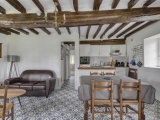 Cozy Normandy Escape - 7