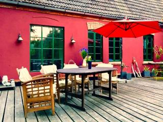 Gorgeous apartment in Neuburg with terrace - 4