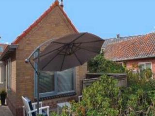Holiday Home in Egmond aan zee with Fenced Garden - 0