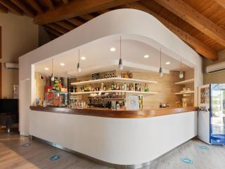 Cosy Apartment in Lido delle Nazioni with Pool - 1