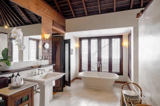 Villa Oost Indies - Fully Staffed Villa in Central Seminyak, Near Beach - 5