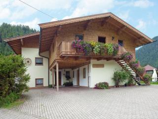 Alluring Apartment with Swimming Pool in Waidring Tyrol - Waidring - 7