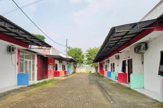 TwoSpaces Living at Bypass Homestay, Mojokerto - Kranggan - 9