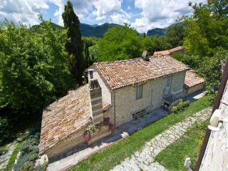 Pretty Holiday Home in Acqualagna with Swimming Pool - Acqualagna - 1