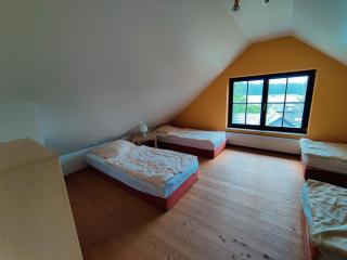 Spacious semi-detached house with wood stove located directly on the Rennsteig - 3