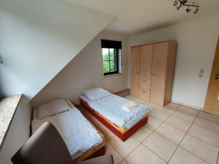 Spacious semi-detached house with wood stove located directly on the Rennsteig - 2