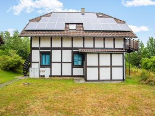 Spacious Apartment in Frankenau Hesse near the Forest - Frankenau - 2