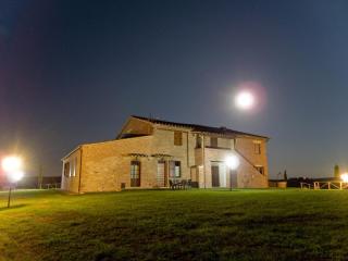 Traditional Farmhouse in Toscana with Swimming Pool - 9