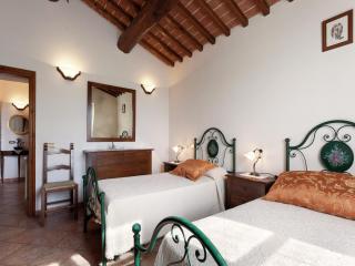 Modern Holiday Home in Foiano della Chiana with Pool - Foiano della Chiana - 3