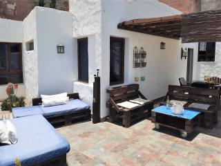 Charming Holiday Home in Arona with Private Heated Pool - Arona - 4